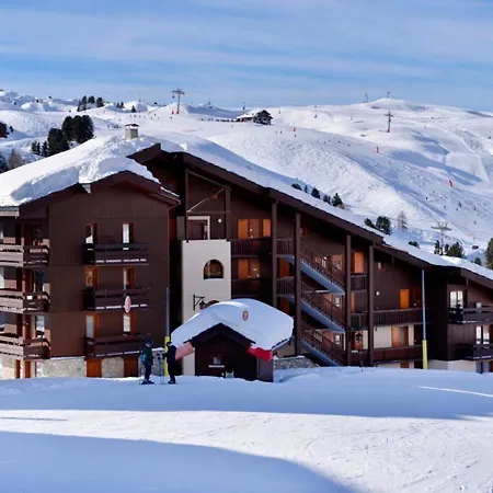 Apartment Fonctionnel Acces Pistes, Balcon, Animaux Admis - Fr-1-181-2273 *