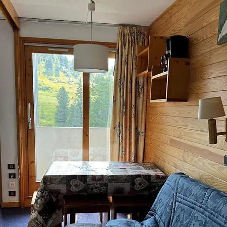 Fonctionnel 3/4 Pers · Pied Des Pistes · Balcon · Animaux Admis - Fr-1-181-2273 * La Plagne-Tarentaise